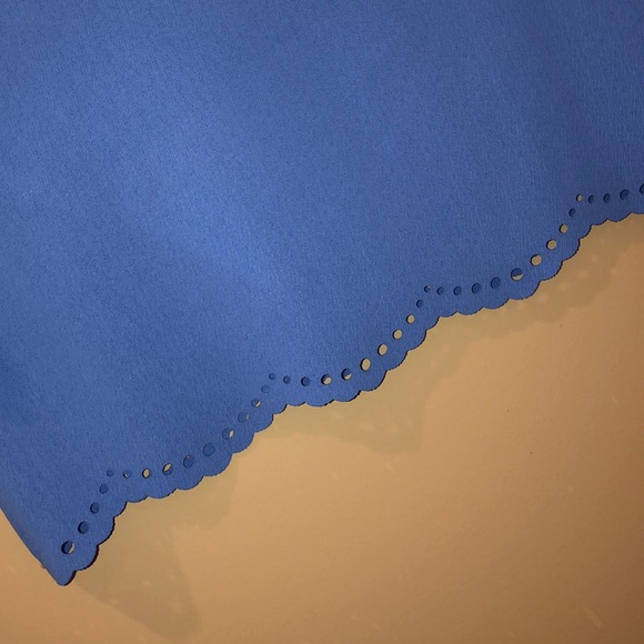 Top - Picture 2 of 2